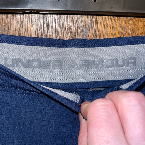 Under Armour Men’s Navy Blue Performance Dress Pants - Picture 5 of 8